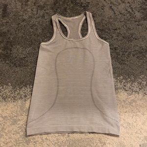 Lululemon swiftly tech tank